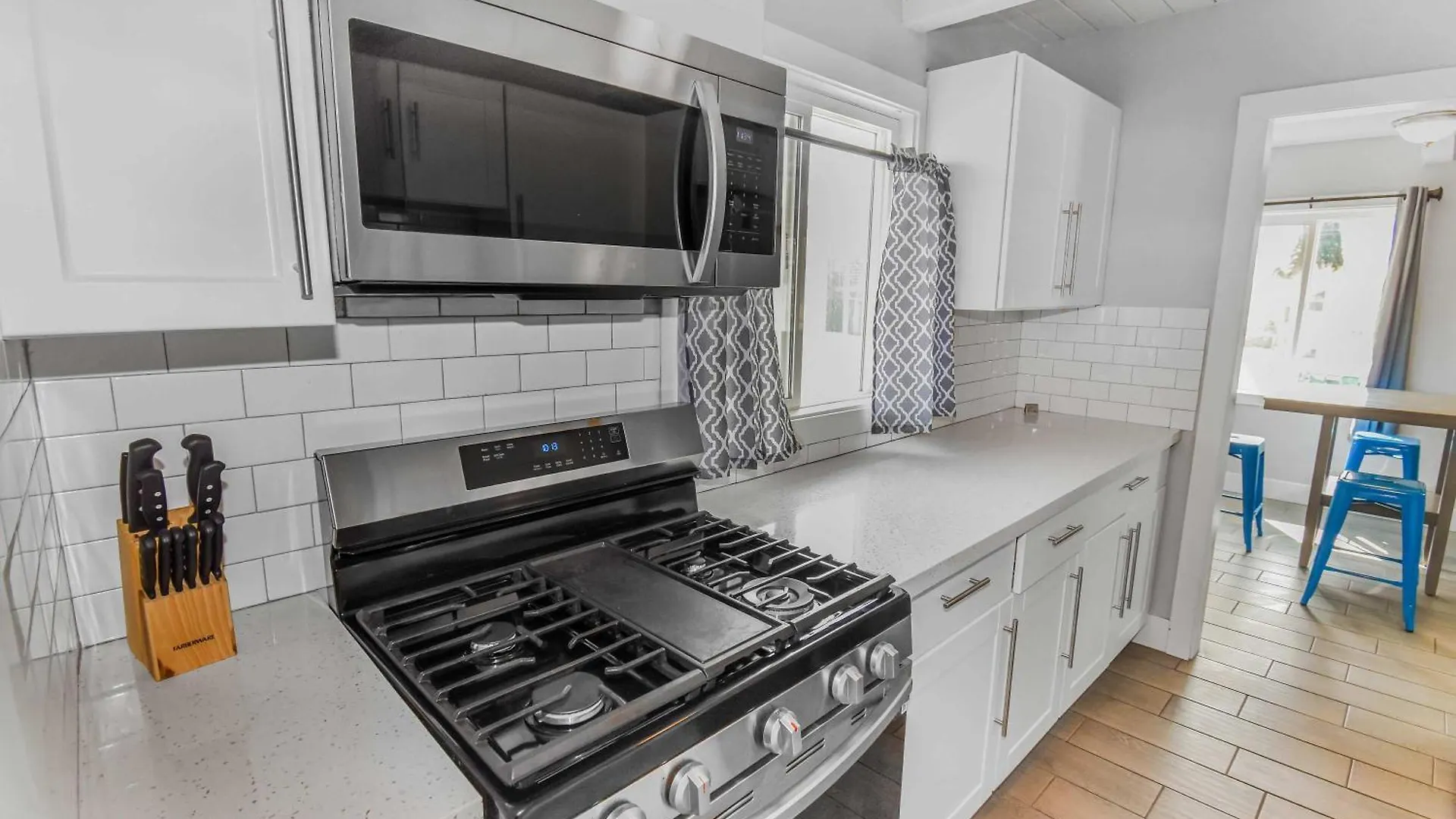 Premier Stay Near Casinos with King Beds & Entertainment Reno Holiday home